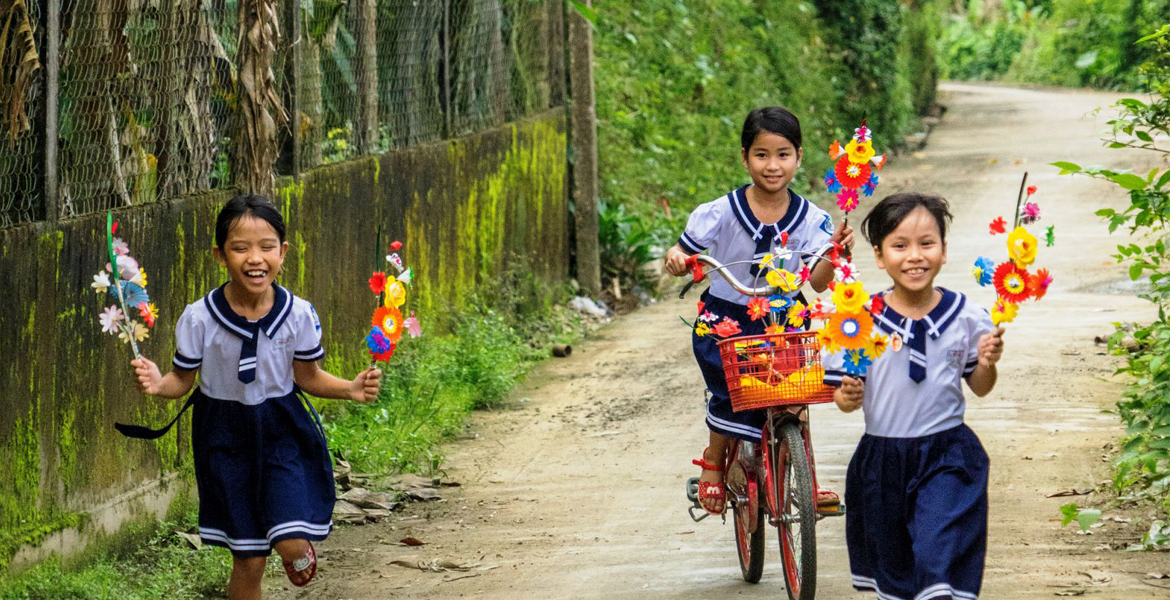 Explore Hue Countryside by Bicycle